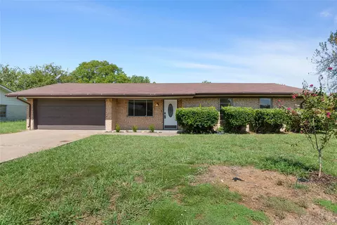 500 Bonnie View Dr, Princeton, TX 75407