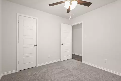 Bedroom - 1507 Romans Rd, Ennis, TX 75119 photo 3 of 6