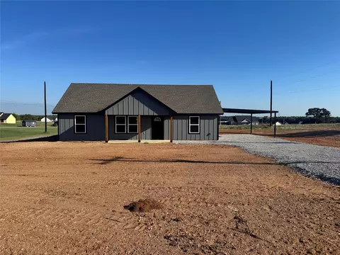 957 Erwin Rd, Poolville, TX 76487