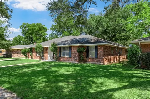 7517 University Dr, Shreveport, LA 71105