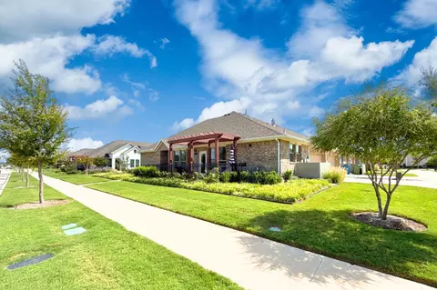 1041 4th St, Argyle, TX 76226 photo 5