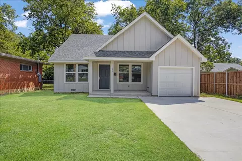 224 W Dexter St, Sherman, TX 75092