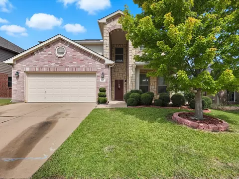 348 Fossil Bridge Dr, Fort Worth, TX 76131