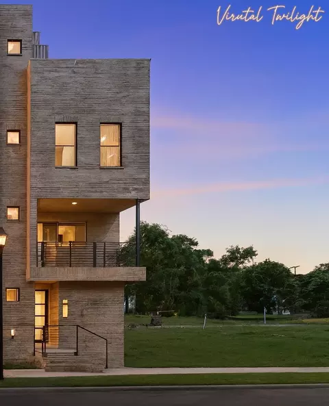 421 S Rayner St, Fort Worth, TX 76111