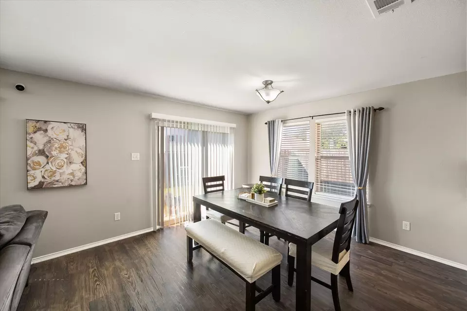 Dining - 5501 Northfield Dr, Fort Worth, TX 76179 photo 1 of 2