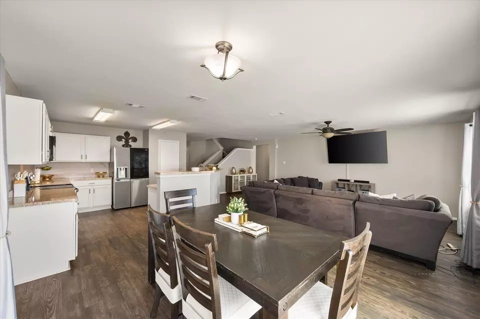 Dining - 5501 Northfield Dr, Fort Worth, TX 76179 photo 2 of 2