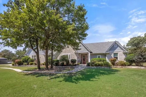 1604 Caddo Peak Trl, Joshua, TX 76058