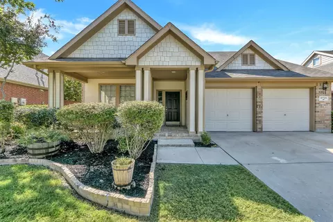 9705 Forney Trl, Fort Worth, TX 76244