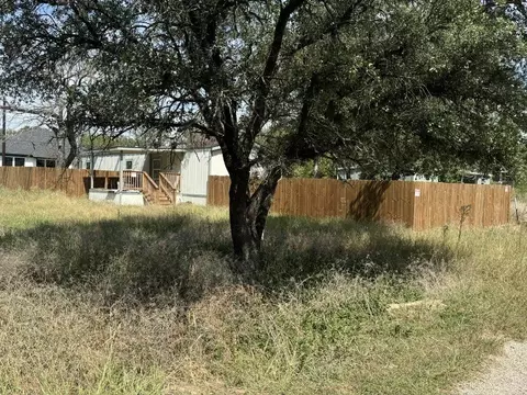 3024 Elmwood Dr, Granbury, TX 76048