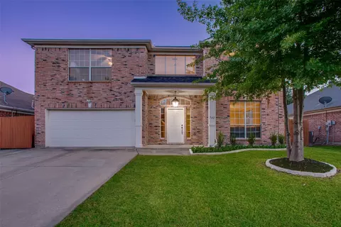 702 Turnstone Dr, Arlington, TX 76018