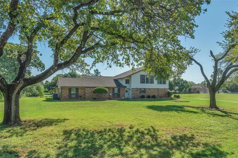 115 N Woodland Trl, Double Oak, TX 75077