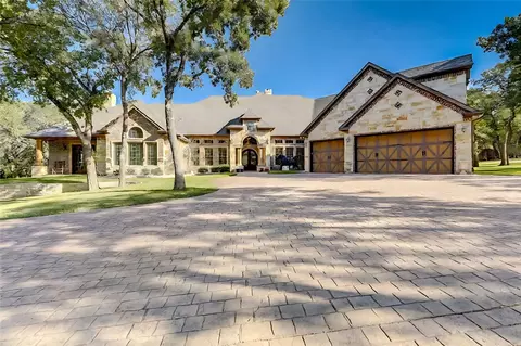 6565 Rockridge Trl, Aubrey, TX 76227