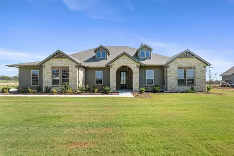 120 Big Bend Trl, Valley View, TX 76272