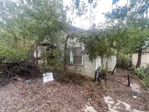 210 W 212 W 2nd St, Breckenridge, TX 76424