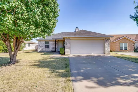 2633 Cherry Hills Ln, Burleson, TX 76028