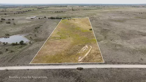 117 5th Street, Hico, TX 76457