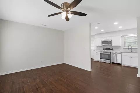 1201 Crockett St, Garland, TX 75040