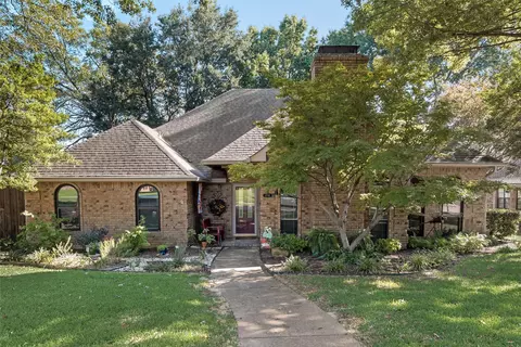 3706 Blain Dr, Rowlett, TX 75088