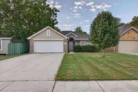 5809 Blackmore Ave, Fort Worth, TX 76107