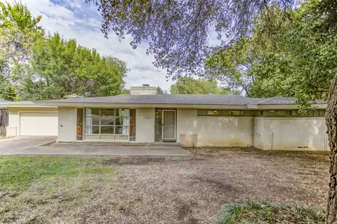 3465 Wellington Rd, Fort Worth, TX 76116