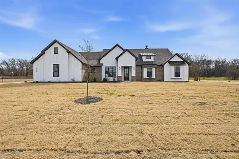 1057 Silver Sage Trl, Weatherford, TX 76085