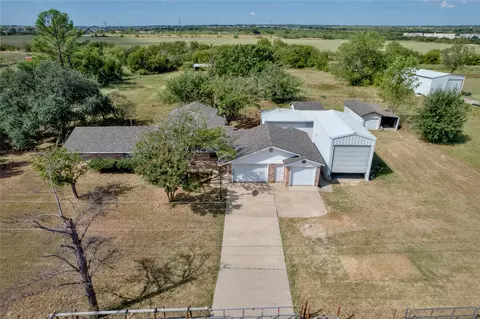 6812 Sundance Cir, Joshua, TX 76058