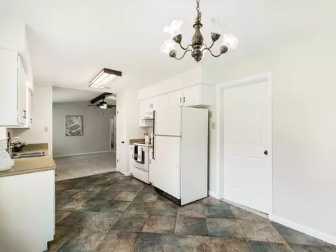 610 Darnel Dr, Mesquite, TX 75149 photo 8