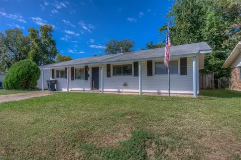 4206 Stuart Ave, Bossier City, LA 71112