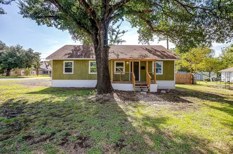 501 4th St, Hubbard, TX 76648