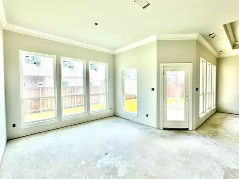 Living - 508 Limestone Cir, Mabank, TX 75147 photo 3 of 3