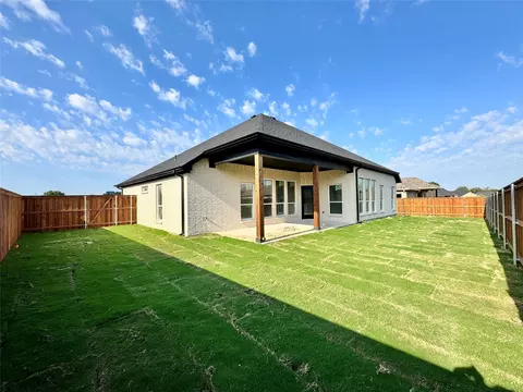 Exterior - 508 Limestone Cir, Mabank, TX 75147 photo 4 of 4