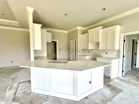 Kitchen - 508 Limestone Cir, Mabank, TX 75147 photo 1 of 4