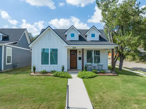 Exterior - 2024 N 5th St, Waco, TX 76708 photo 1 of 4