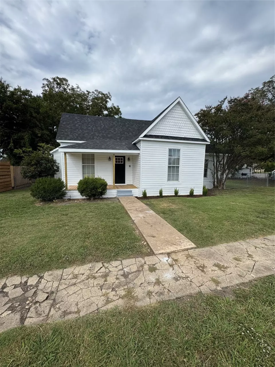 Other - 306 N College St, Howe, TX 75459 photo 4 of 4