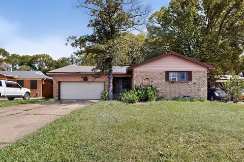 242 Bissonet, Dallas, TX 75217