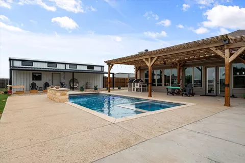 1105 Cotton Crk, New Home, TX 79373