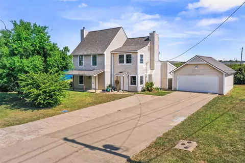100 Howland Ln, Waxahachie, TX 75167