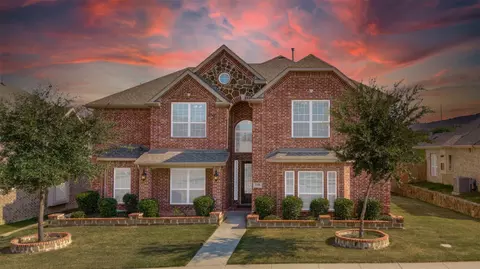 1518 E Oates Rd, Garland, TX 75043