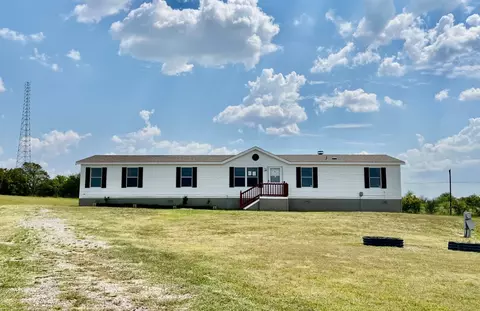 9100 Montana St, Joshua, TX 76058
