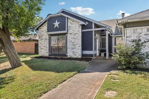 2446 E Timberview Ln, Arlington, TX 76014