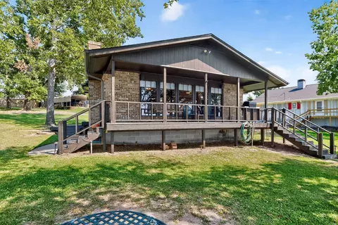 22216 Lounette Dr, Frankston, TX 75763
