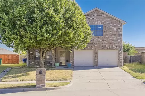 221 Oak Ridge Dr, Waxahachie, TX 75165