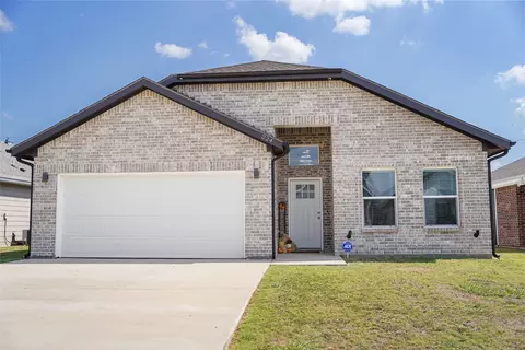 224 Marianne Cir, Sulphur Springs, TX 75482