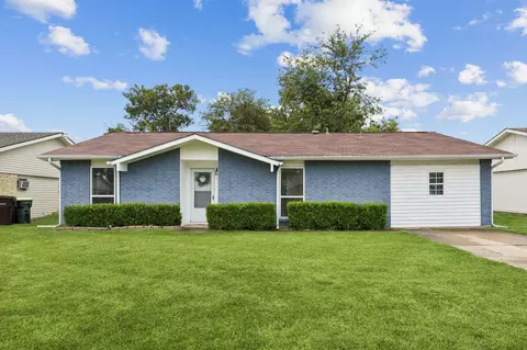 1716 Armstrong Dr, Plano, TX 75074