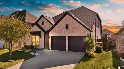 856 Knoxbridge Rd, Forney, TX 75126
