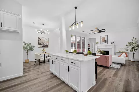 8616 Pinnacle Dr, Frisco, TX 75033