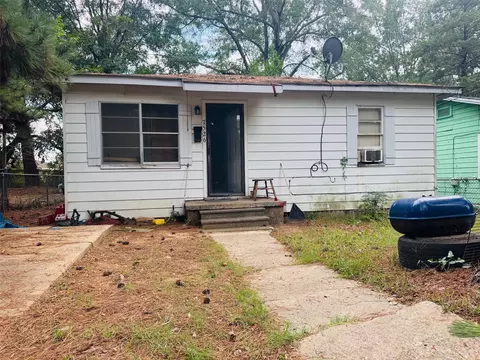 7526 Harris St, Shreveport, LA 71106