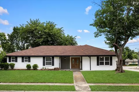 2956 Las Campanas Dr, Farmers Branch, TX 75234