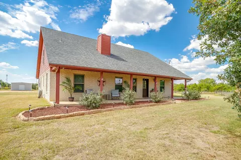 2900 County Road 425, Cleburne, TX 76031