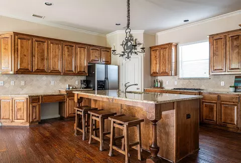 920 White River Dr, Allen, TX 75013